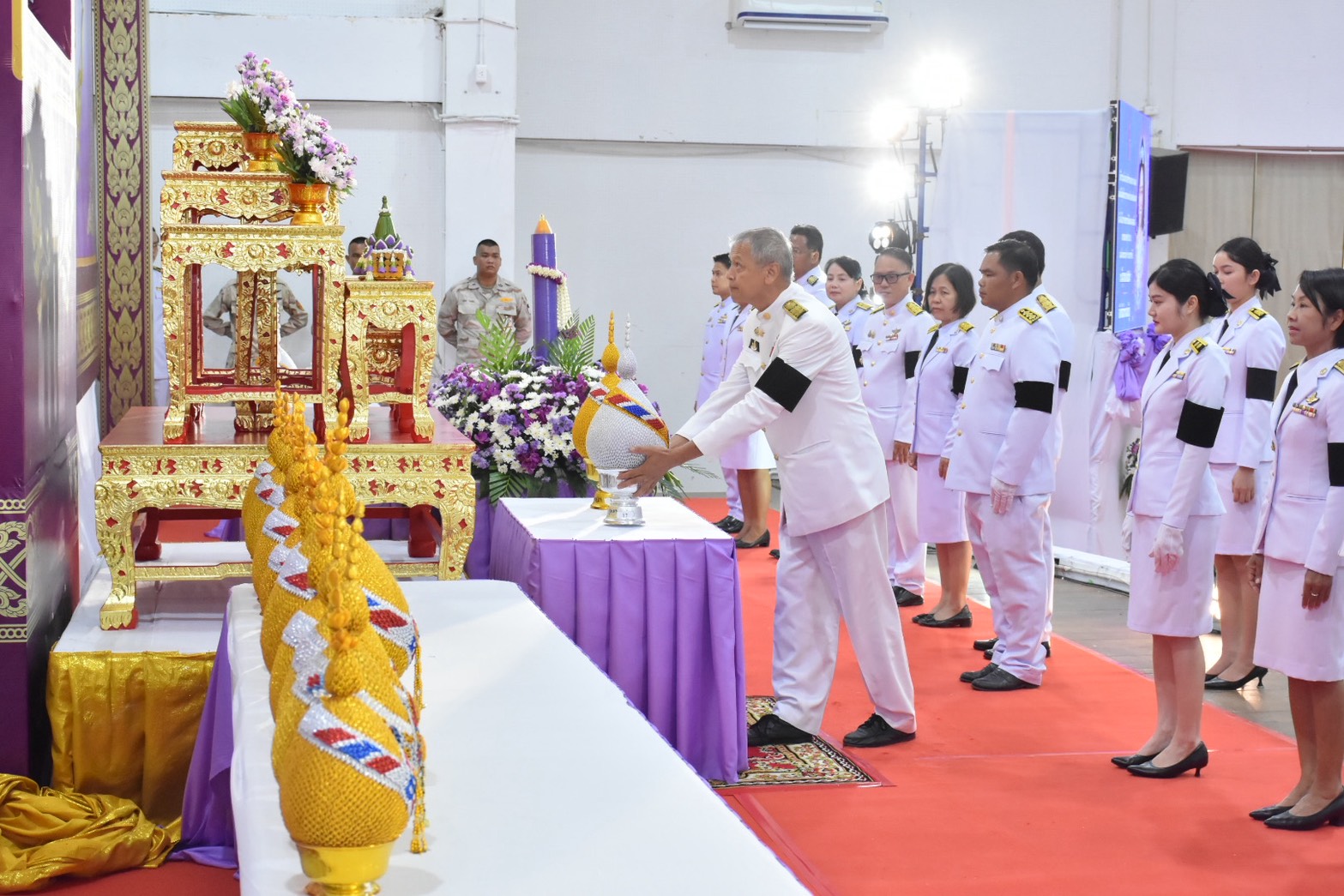 title - ส.ป.ก.อำนาจเจริญ ร่วมพิธีลงนามถวายพระพรชัยมงคล เจริญพระพุทธมนต์และทำบุญตักบาตร ถวายเป็นพระราชกุศล เนื่องในโอกาสวันเฉลิมพระชนมพรรษา สมเด็จพระนางเจ้าฯ พระบรมราชินี 